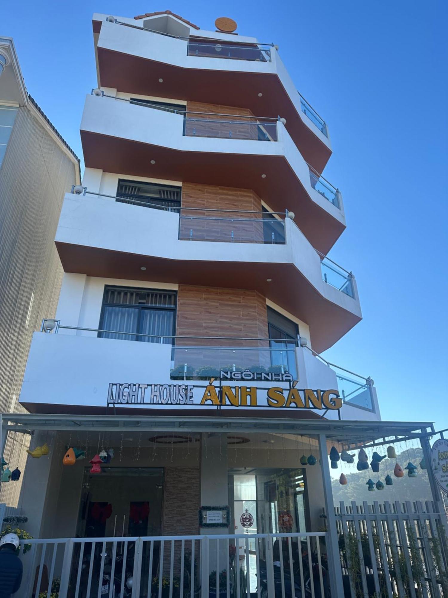 Khach San Anh Sang - Light House Hotel Đà Lạt Ngoại thất bức ảnh
